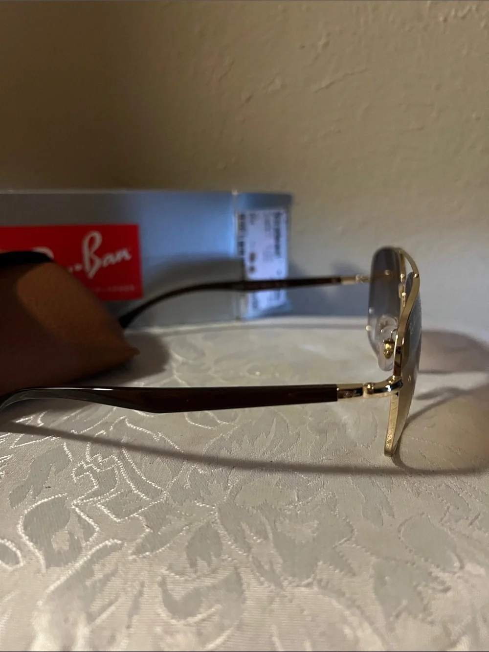 Ray-Ban Men’s Gold Frame Brown Gradient Aviator Sunglasses
